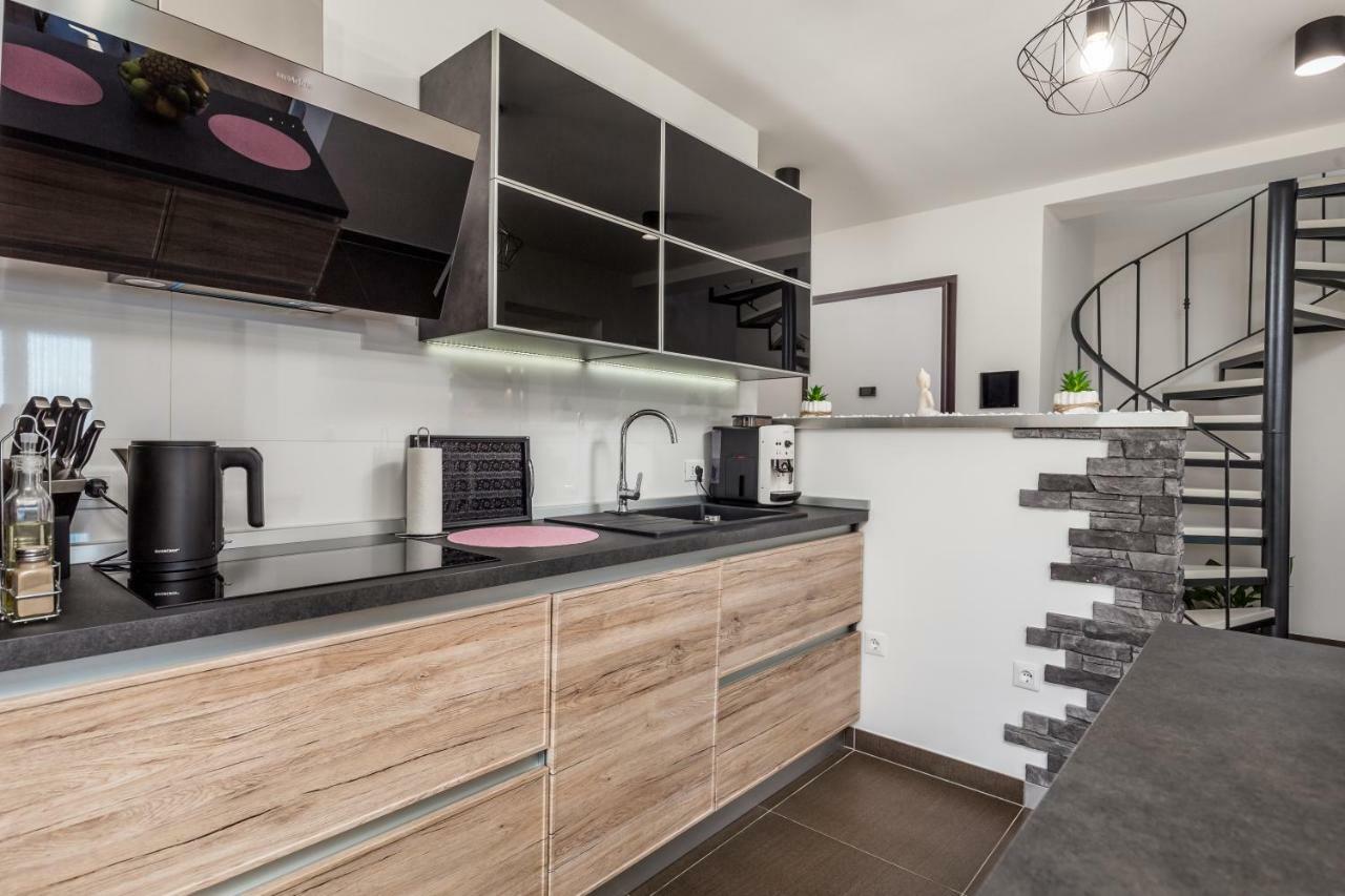 Luxury Apartment La Es Marcelji ภายนอก รูปภาพ