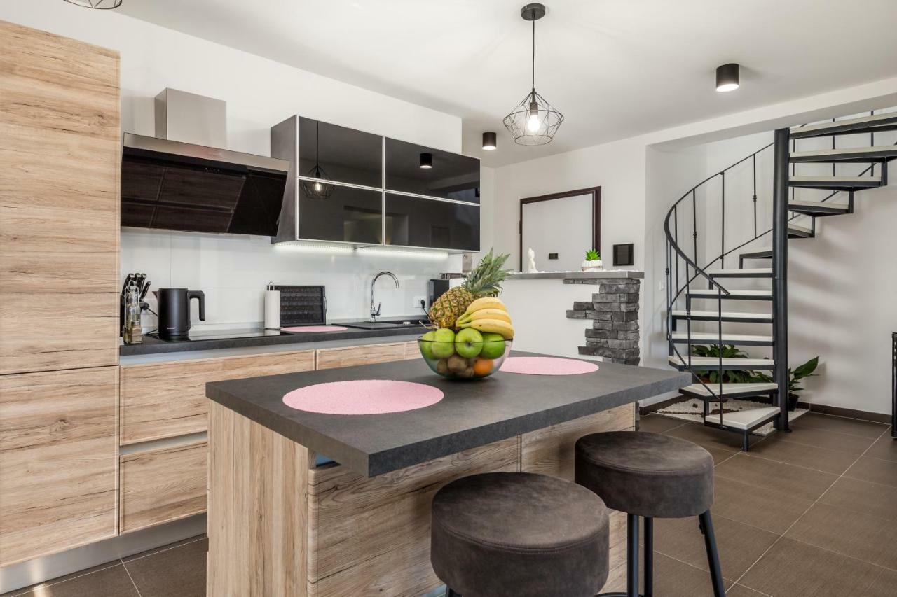 Luxury Apartment La Es Marcelji ภายนอก รูปภาพ