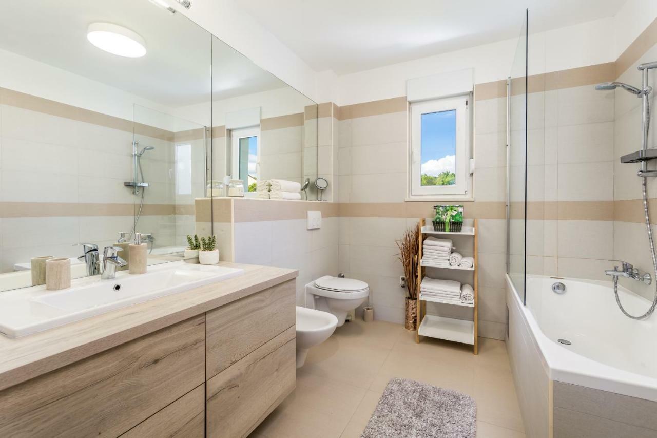 Luxury Apartment La Es Marcelji ภายนอก รูปภาพ